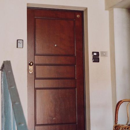 Historic Center Charming Apartment Free Wi-Fi Savigliano Exterior photo