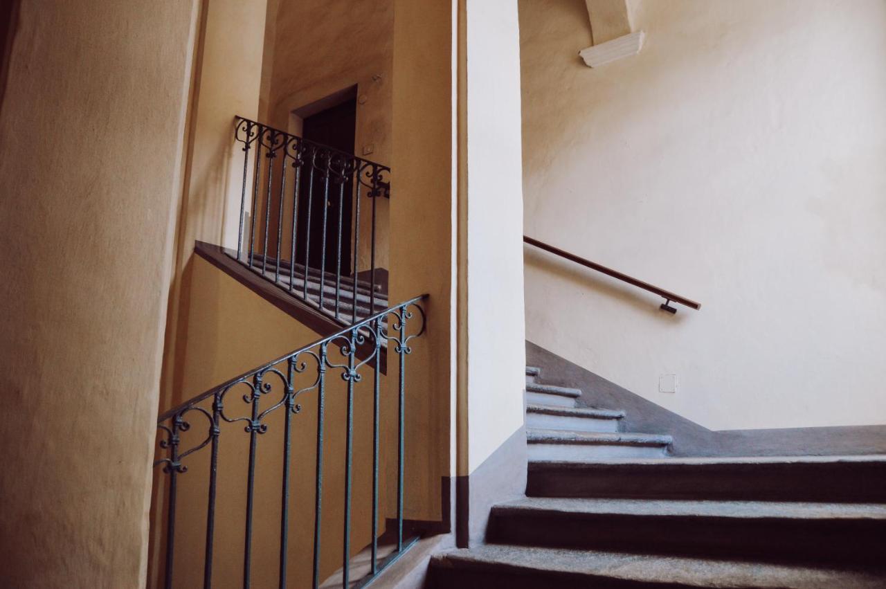 Historic Center Charming Apartment Free Wi-Fi Savigliano Exterior photo